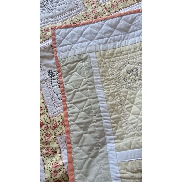 Sweet " Little Quilting Lady " Machine Embroidered Squares  On A Quilt 47x37" - Picture 16 of 16